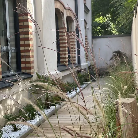 L'atelier Du Charmois לינה וארוחת בוקר *