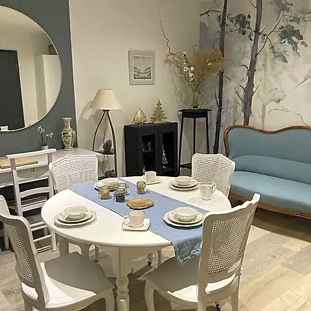 לינה וארוחת בוקר L'atelier Du Charmois