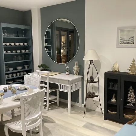 לינה וארוחת בוקר L'atelier Du Charmois