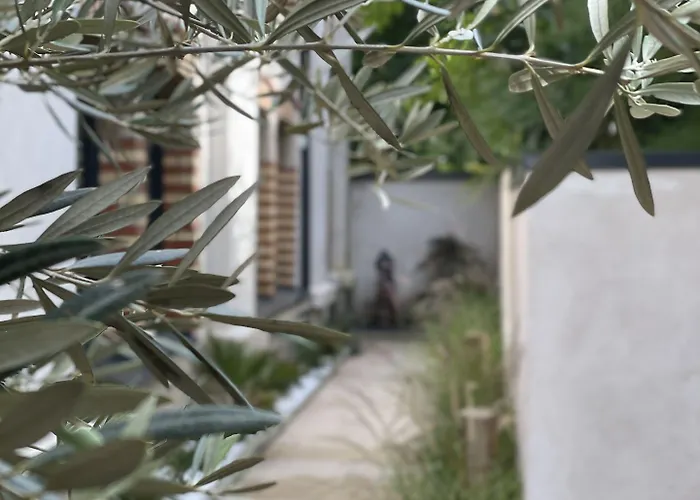 L'atelier Du Charmois Bed & Breakfast